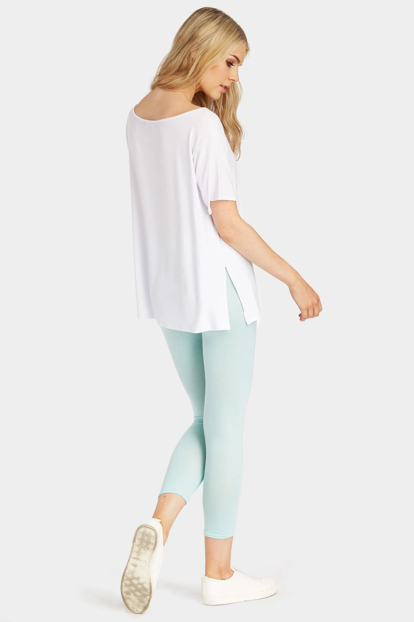 Aqua 3/4 Legging